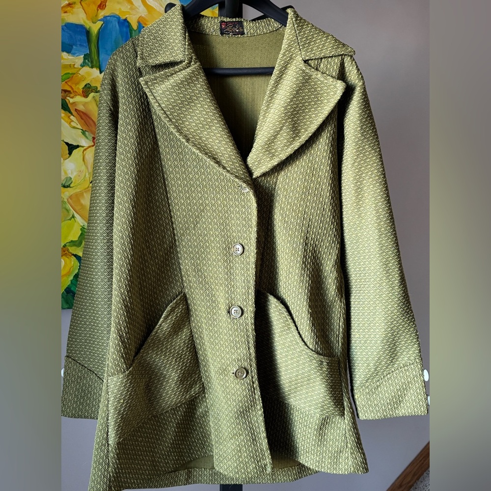 Vintage retro jacket in olive green appx size 10
